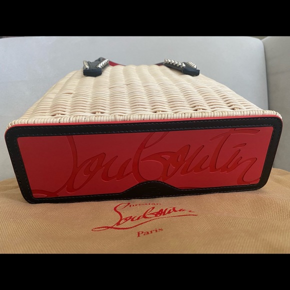 BNWT Christian Louboutin Mini Cabata studded rattan tote - perfect for summer! - Picture 4 of 7